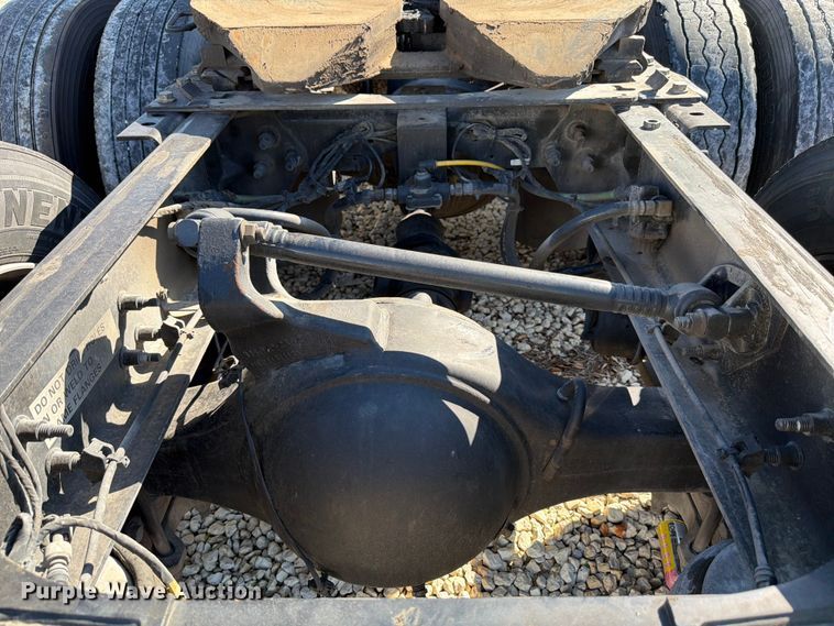 image for item YA3255 2023 International LT625 semi truck