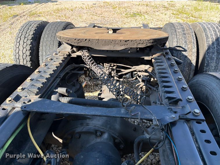 image for item YA3255 2023 International LT625 semi truck