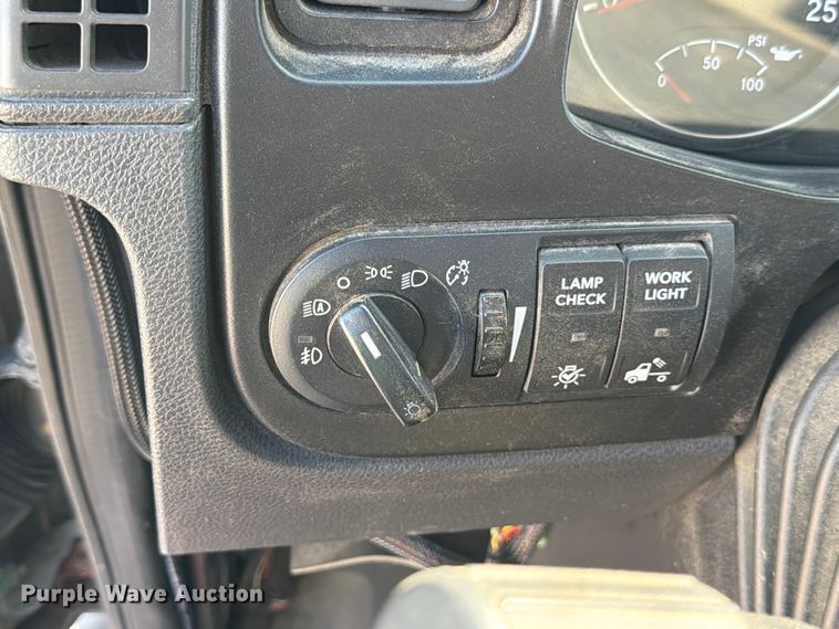 image for item YA3255 2023 International LT625 semi truck