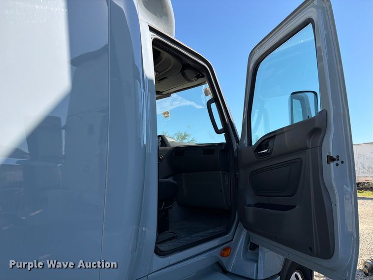 image for item YA3255 2023 International LT625 semi truck