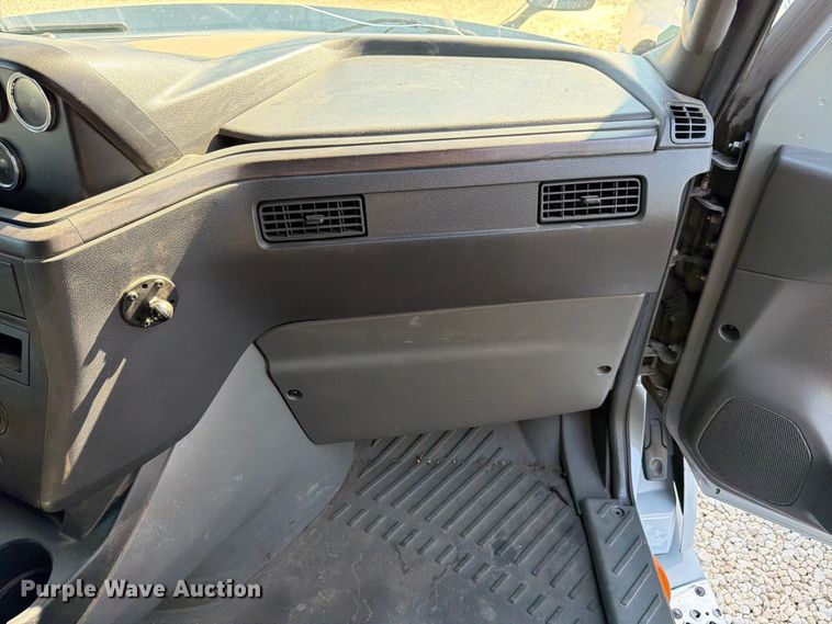image for item YA3255 2023 International LT625 semi truck