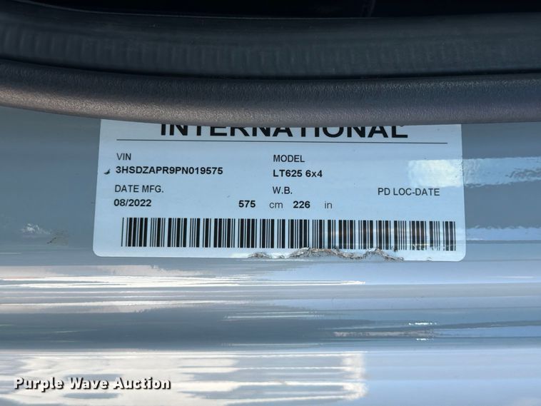 image for item YA3255 2023 International LT625 semi truck