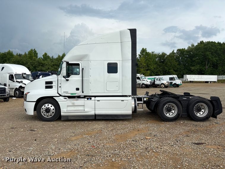 image for item YA3394 2023 Mack Anthem semi truck