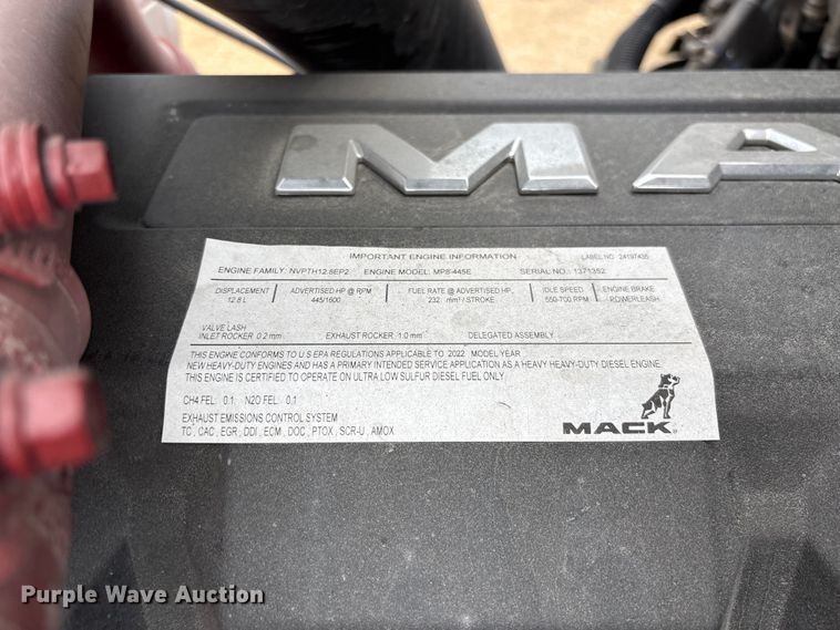image for item YA3394 2023 Mack Anthem semi truck