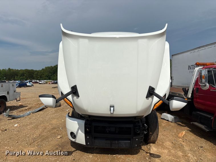 image for item YA3395 2023 Mack Anthem semi truck