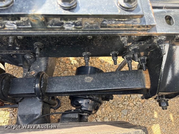 image for item YA3395 2023 Mack Anthem semi truck