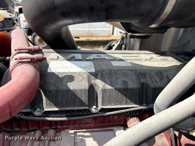 image for item YA3395 2023 Mack Anthem semi truck