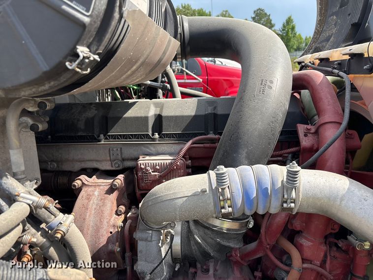 image for item YA3395 2023 Mack Anthem semi truck