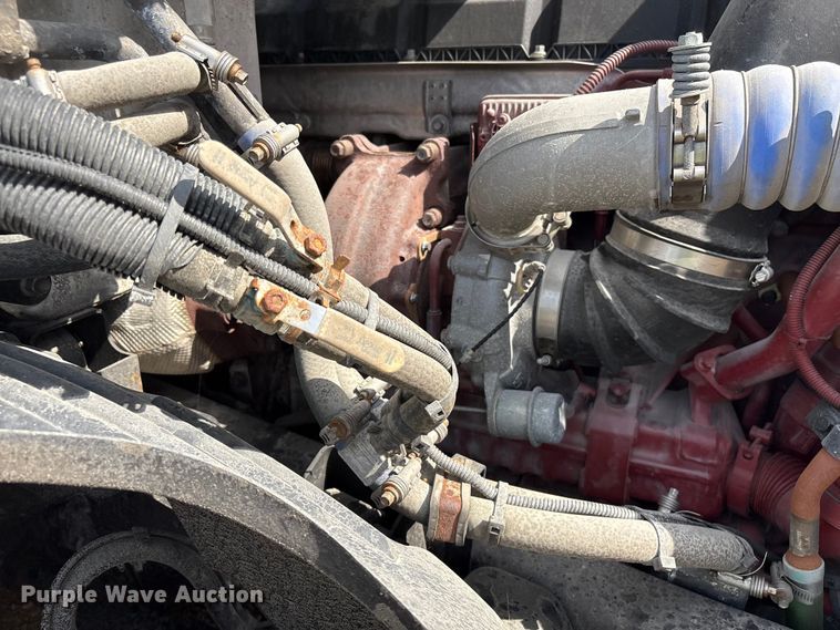 image for item YA3395 2023 Mack Anthem semi truck