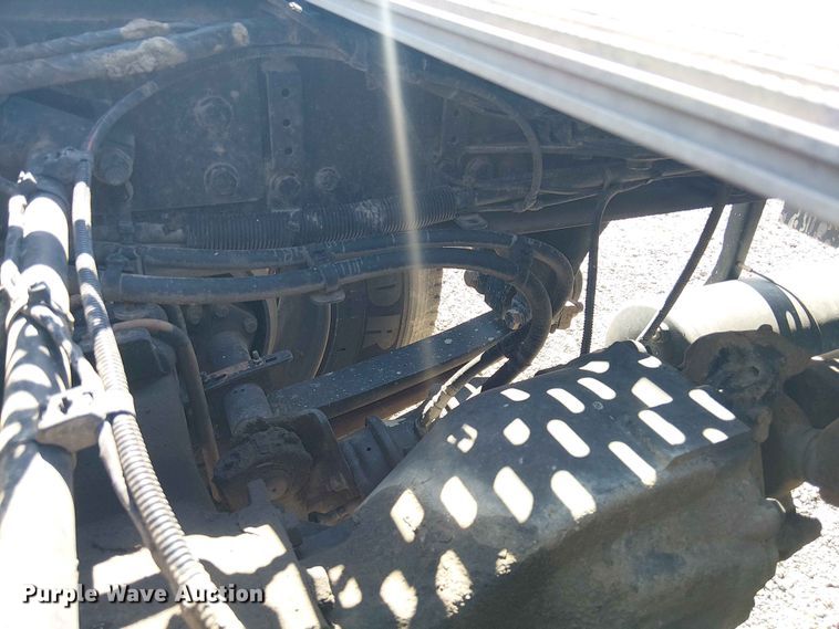 image for item YA3568 2020 Western Star 4700 semi truck