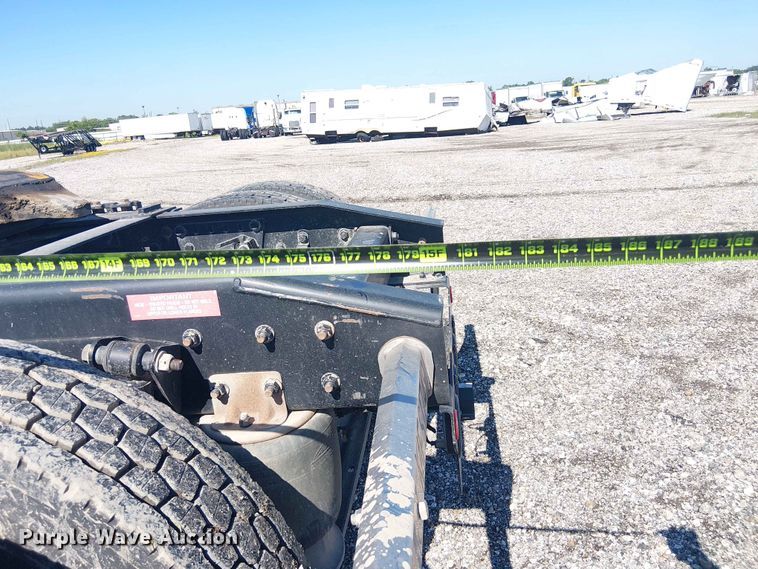 image for item YA3568 2020 Western Star 4700 semi truck