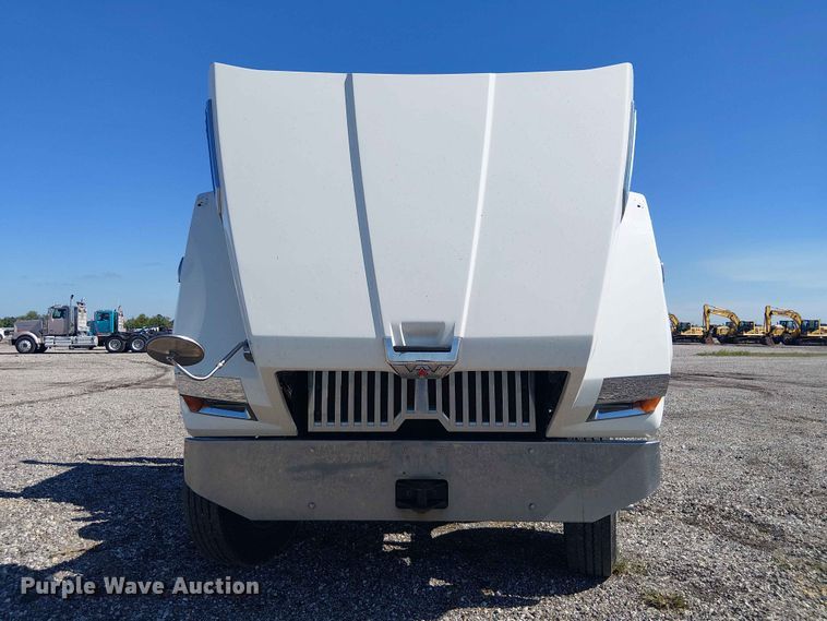 image for item YA3568 2020 Western Star 4700 semi truck