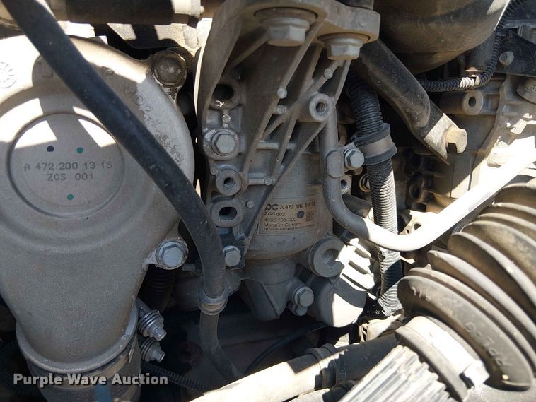 image for item YA3568 2020 Western Star 4700 semi truck