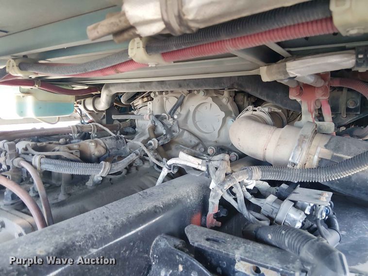 image for item YA3569 2020 Western Star 4700 semi truck