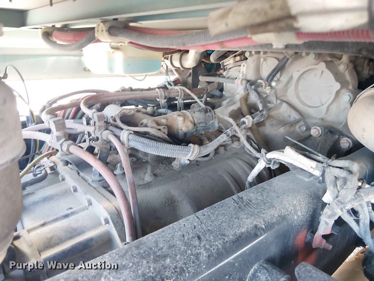 image for item YA3569 2020 Western Star 4700 semi truck