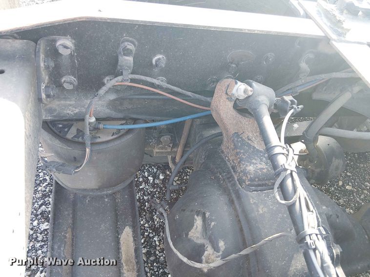 image for item YA3569 2020 Western Star 4700 semi truck