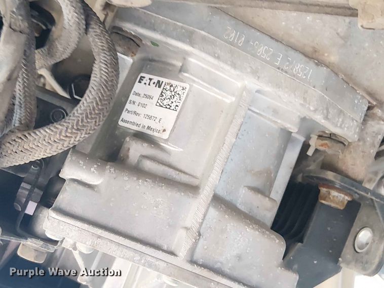 image for item YA3569 2020 Western Star 4700 semi truck