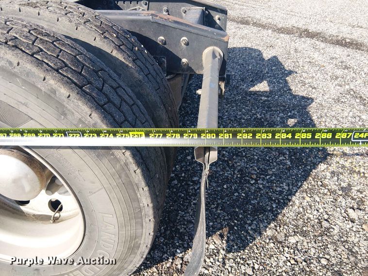 image for item YA3569 2020 Western Star 4700 semi truck