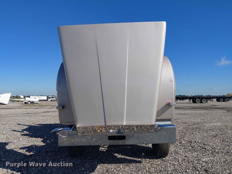 image for item YA3570 2021 Western Star 4900 semi truck
