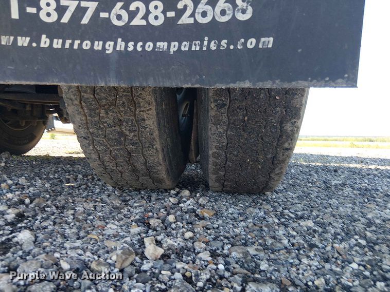 image for item YA3570 2021 Western Star 4900 semi truck