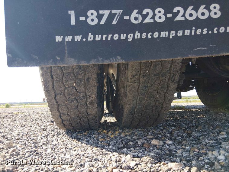 image for item YA3570 2021 Western Star 4900 semi truck