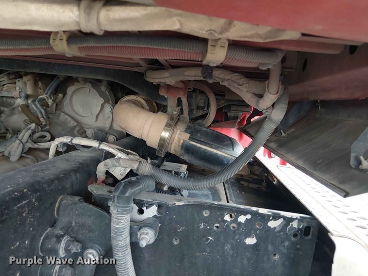 image for item YA3571 2021 Western Star 4700 semi truck