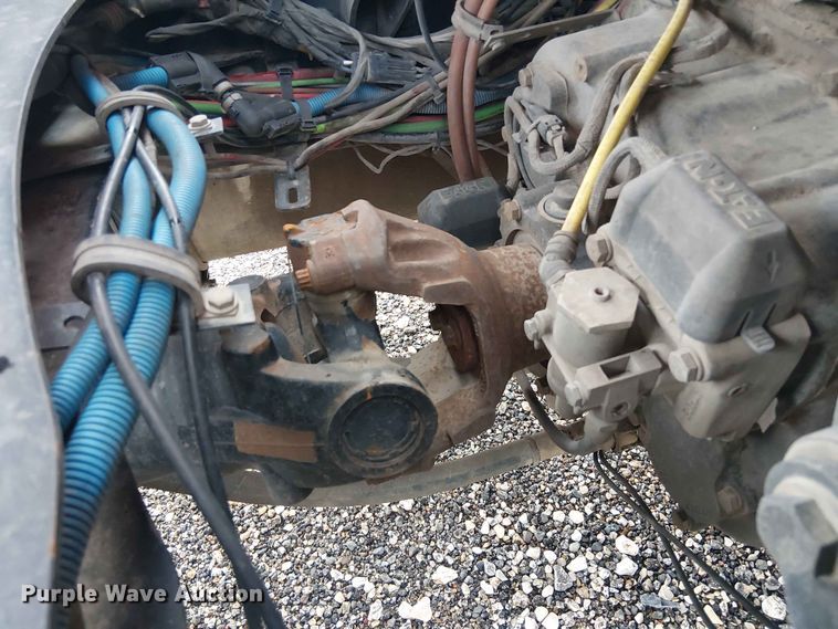 image for item YA3571 2021 Western Star 4700 semi truck