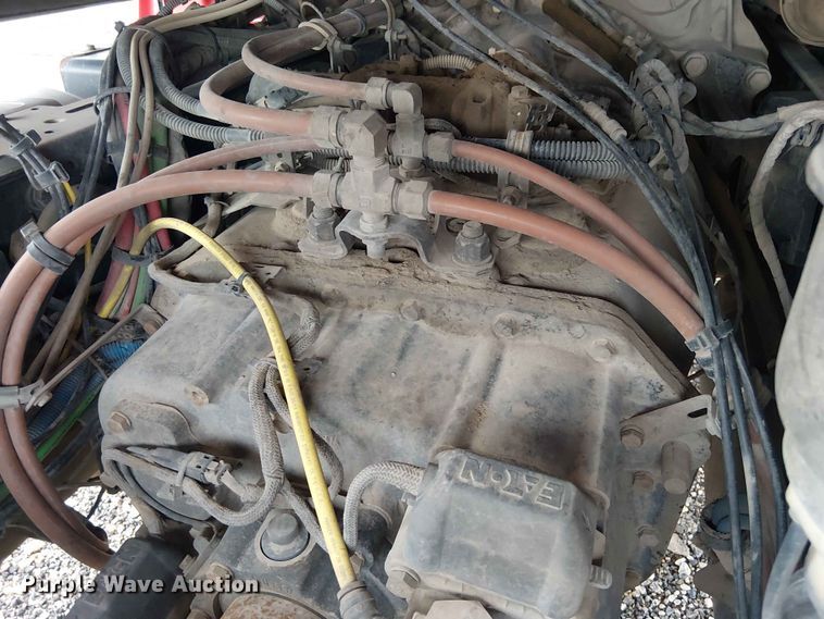 image for item YA3571 2021 Western Star 4700 semi truck
