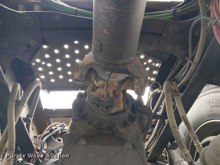 image for item YA3571 2021 Western Star 4700 semi truck