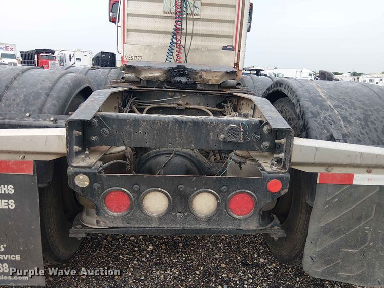 image for item YA3571 2021 Western Star 4700 semi truck
