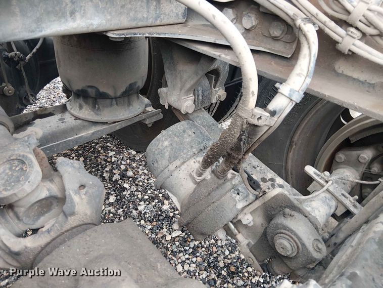 image for item YA3571 2021 Western Star 4700 semi truck