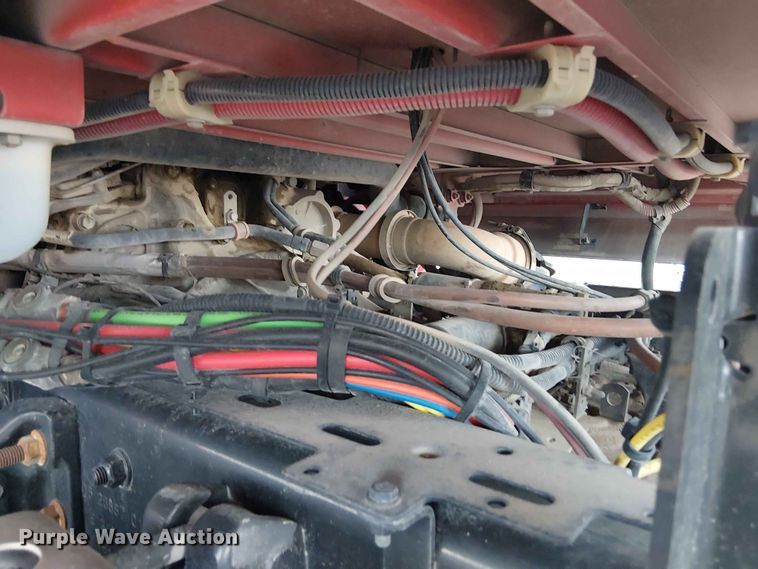 image for item YA3571 2021 Western Star 4700 semi truck