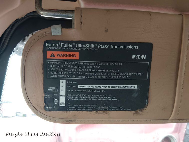 image for item YA3571 2021 Western Star 4700 semi truck