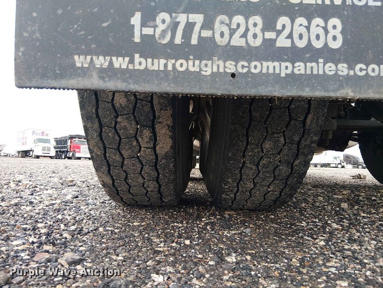 image for item YA3571 2021 Western Star 4700 semi truck