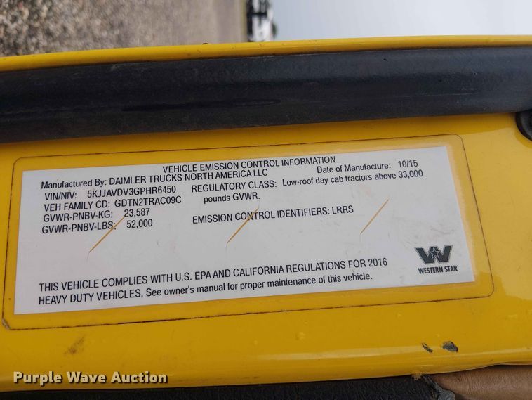 image for item YA3572 2016 Western Star 4700 semi truck