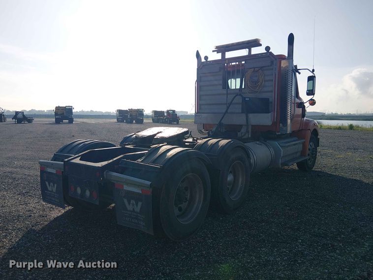 image for item YA3574 2022 Western Star 4900 semi truck