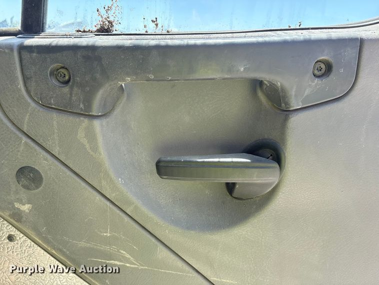 image for item YA3627 2017 Freightliner 114SD fuel truck