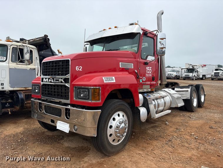 image for item YA3735 2025 Mack Pinnacle PI64T semi truck