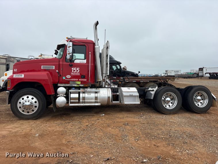 image for item YA3735 2025 Mack Pinnacle PI64T semi truck