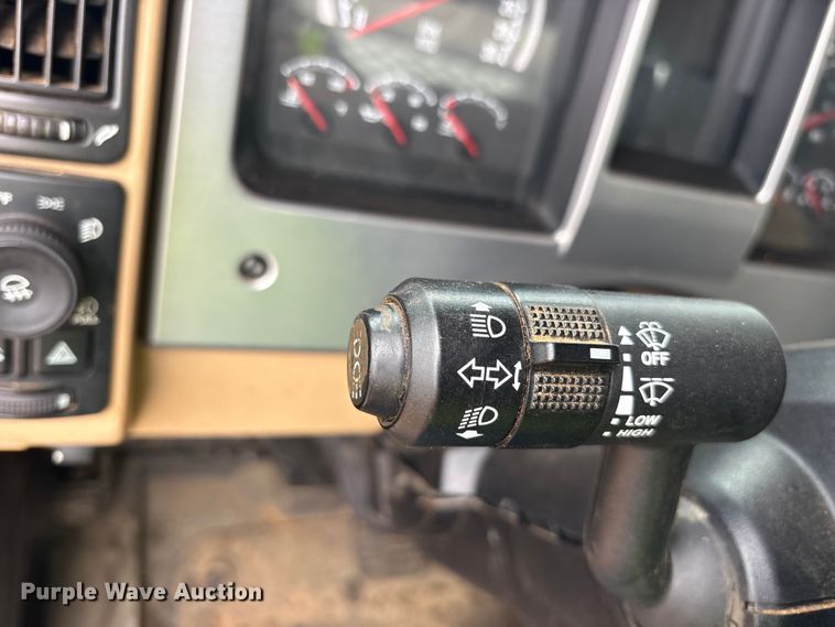 image for item YA3735 2025 Mack Pinnacle PI64T semi truck