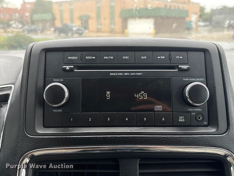 image for item DO5238 2012 Dodge Grand Caravan handicap accessible van