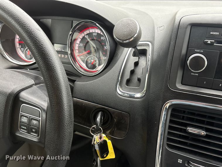 image for item DO5238 2012 Dodge Grand Caravan handicap accessible van