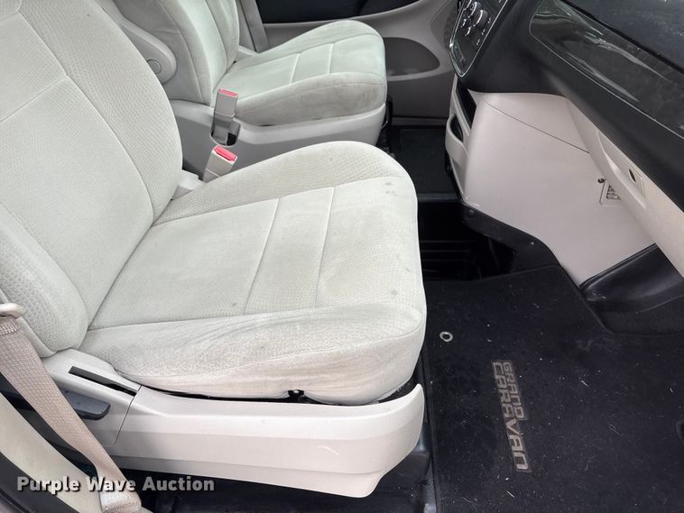 image for item DO5238 2012 Dodge Grand Caravan handicap accessible van