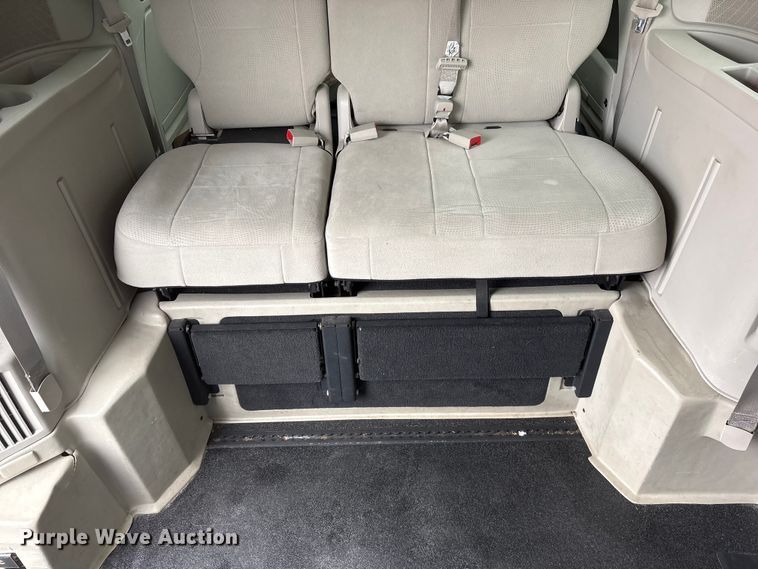 image for item DO5238 2012 Dodge Grand Caravan handicap accessible van