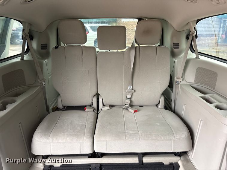 image for item DO5238 2012 Dodge Grand Caravan handicap accessible van