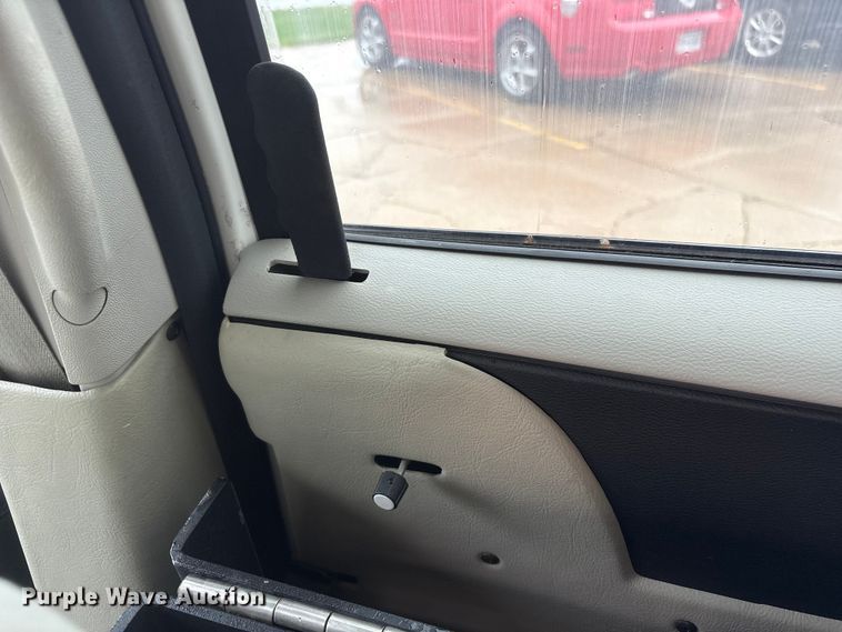 image for item DO5238 2012 Dodge Grand Caravan handicap accessible van