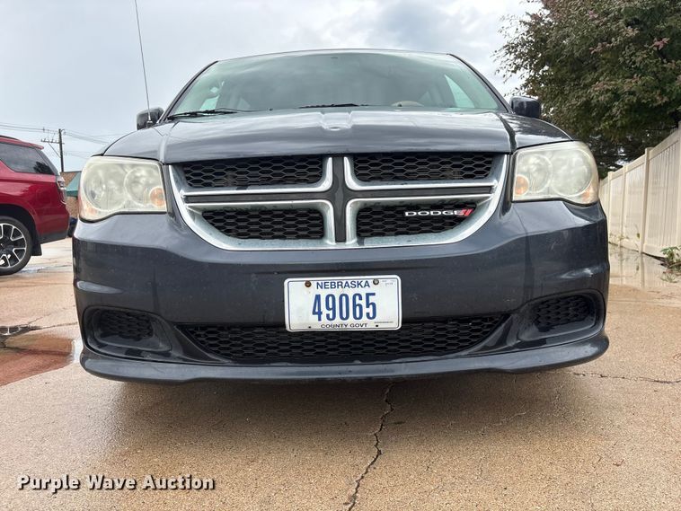 image for item DO5239 2013 Dodge Grand Caravan handicap accessible van