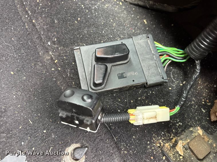 image for item DO5239 2013 Dodge Grand Caravan handicap accessible van