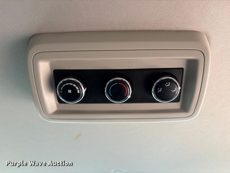 image for item DO5239 2013 Dodge Grand Caravan handicap accessible van