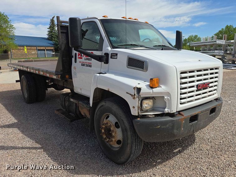 image for item DP8939 2005 GMC C6500 dump flatbed truck